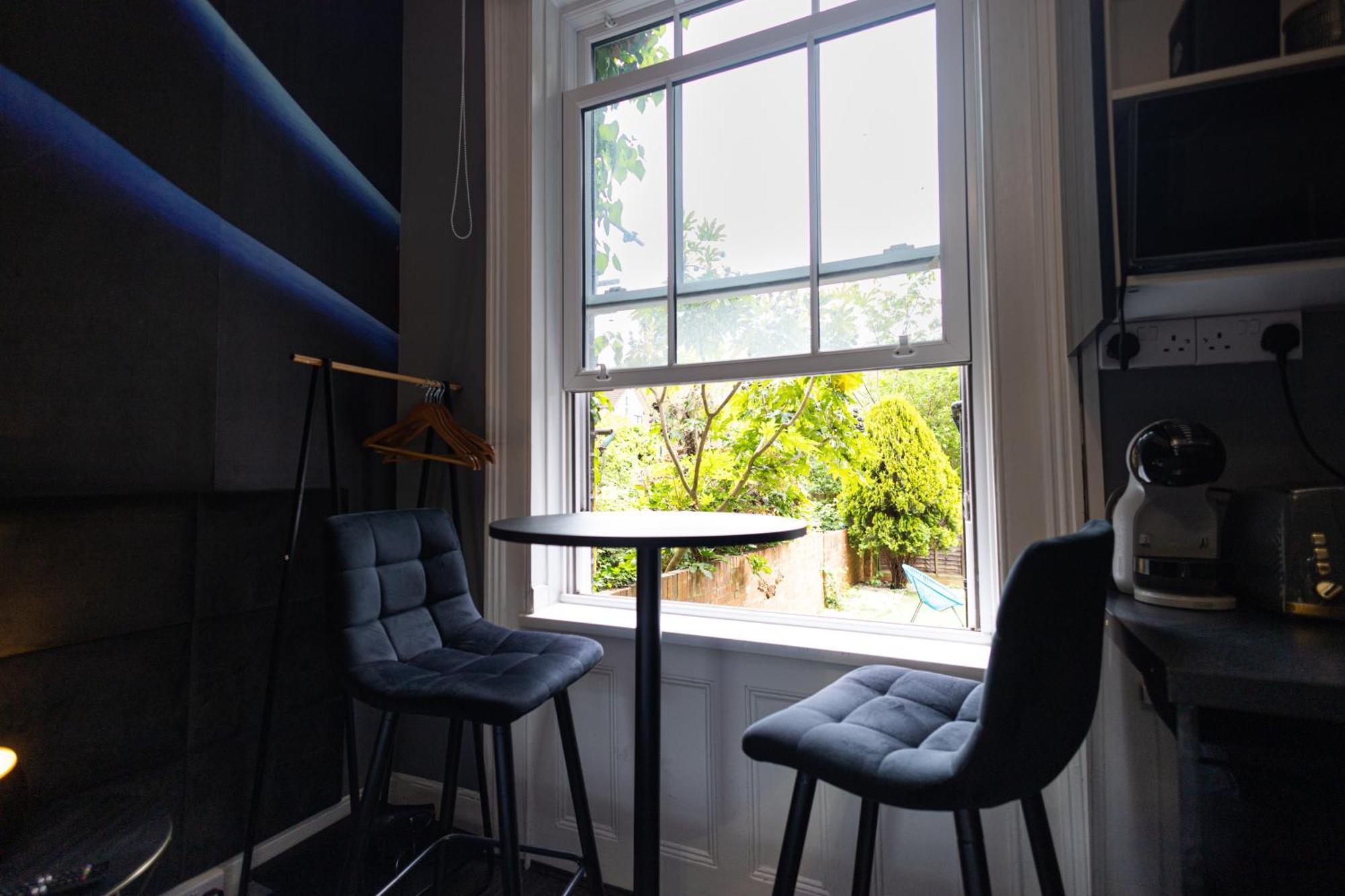 Elegant 1Bedroom Flat With Jacuzzi In A Prime Location London Ngoại thất bức ảnh